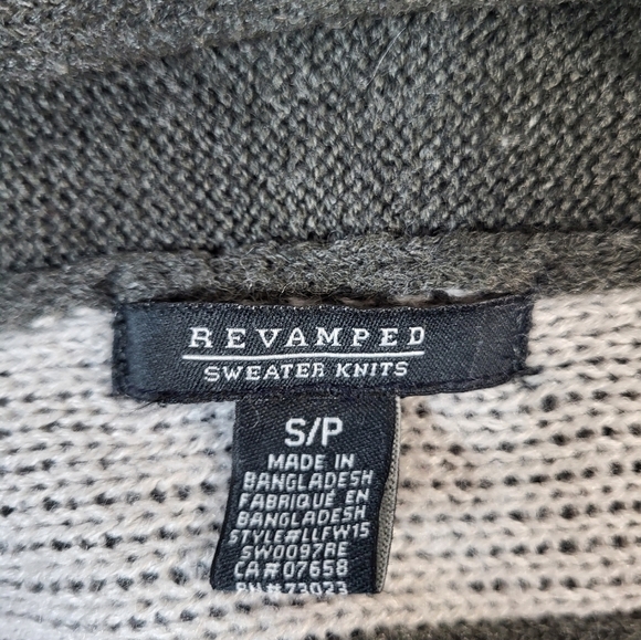 Revamped Sweater Knits Patterned Caridgan - Picture 6 of 6